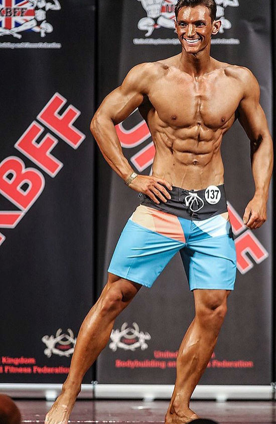 UKBFF Champion Alex Platt