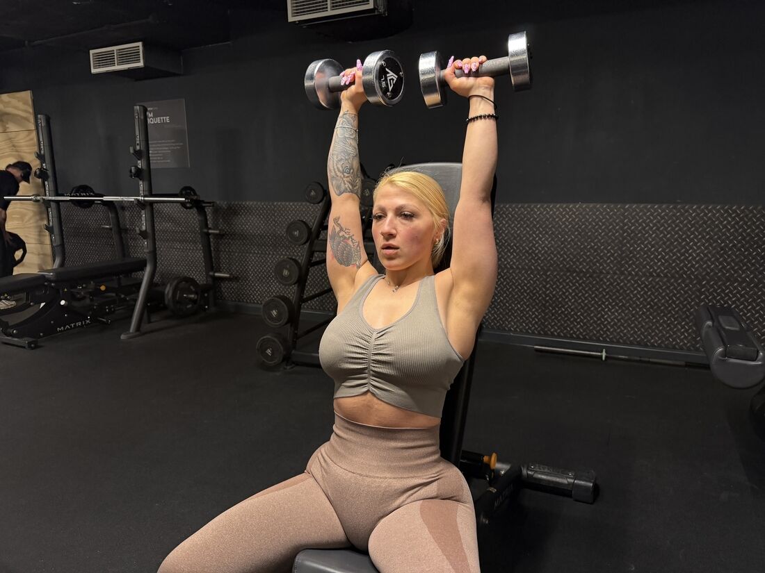 full-body-workout-with-anna-pollini