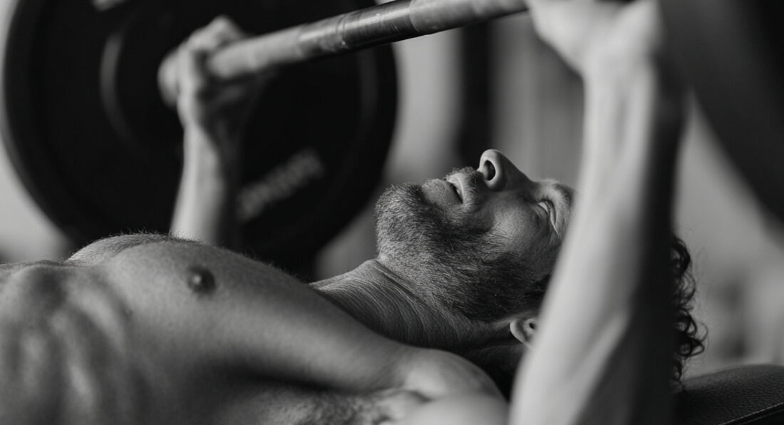 Incline vs Decline Bench Press vs Push-Ups