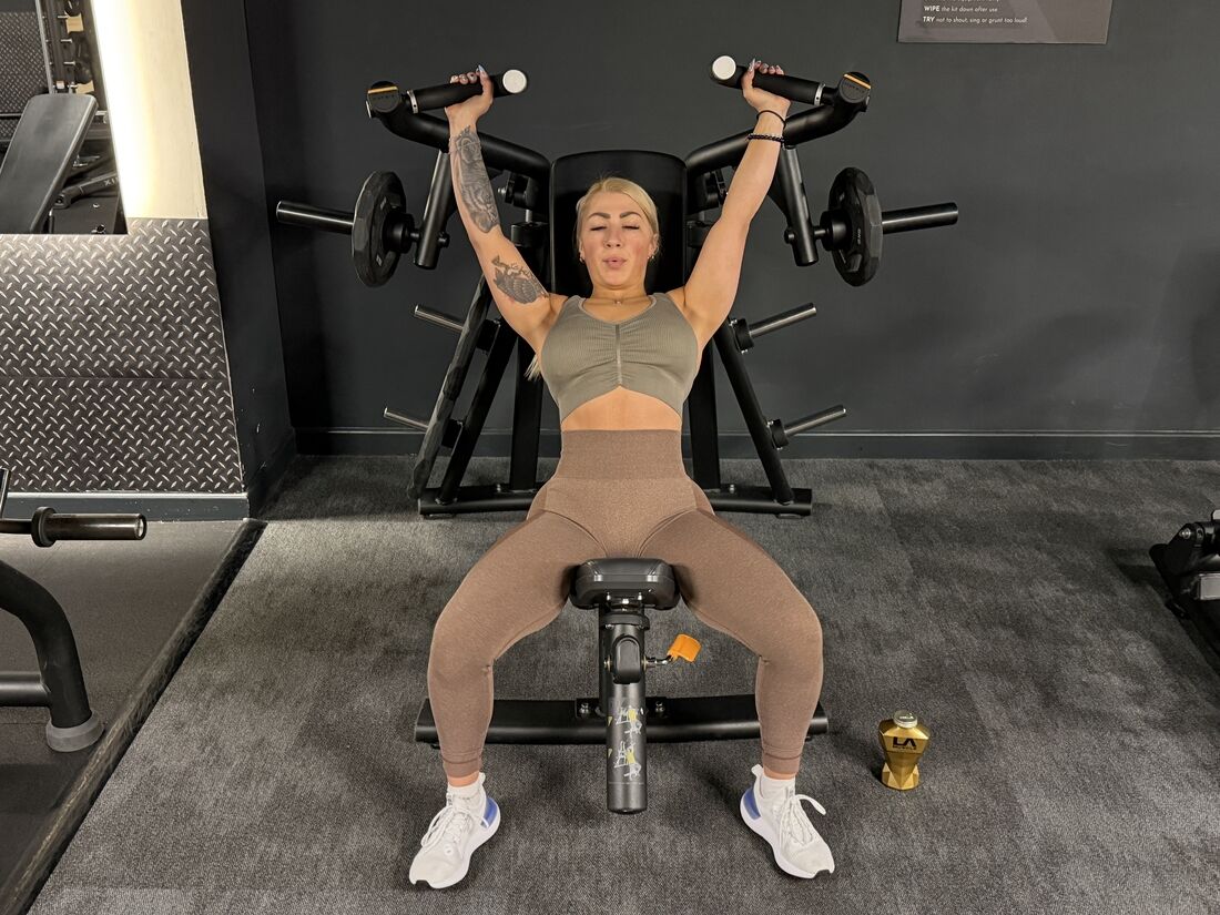 italian-personal-trainer-anna-pollini-legs-workout