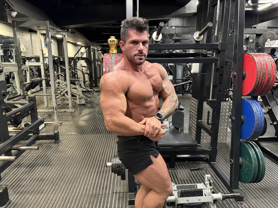 london-athlete-and-coach-giovani-dadalt-trains-back