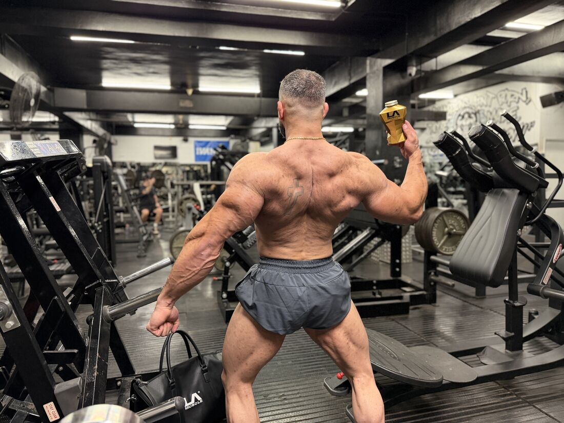 london-athlete-and-coach-peter-constantinou-trains-full-body